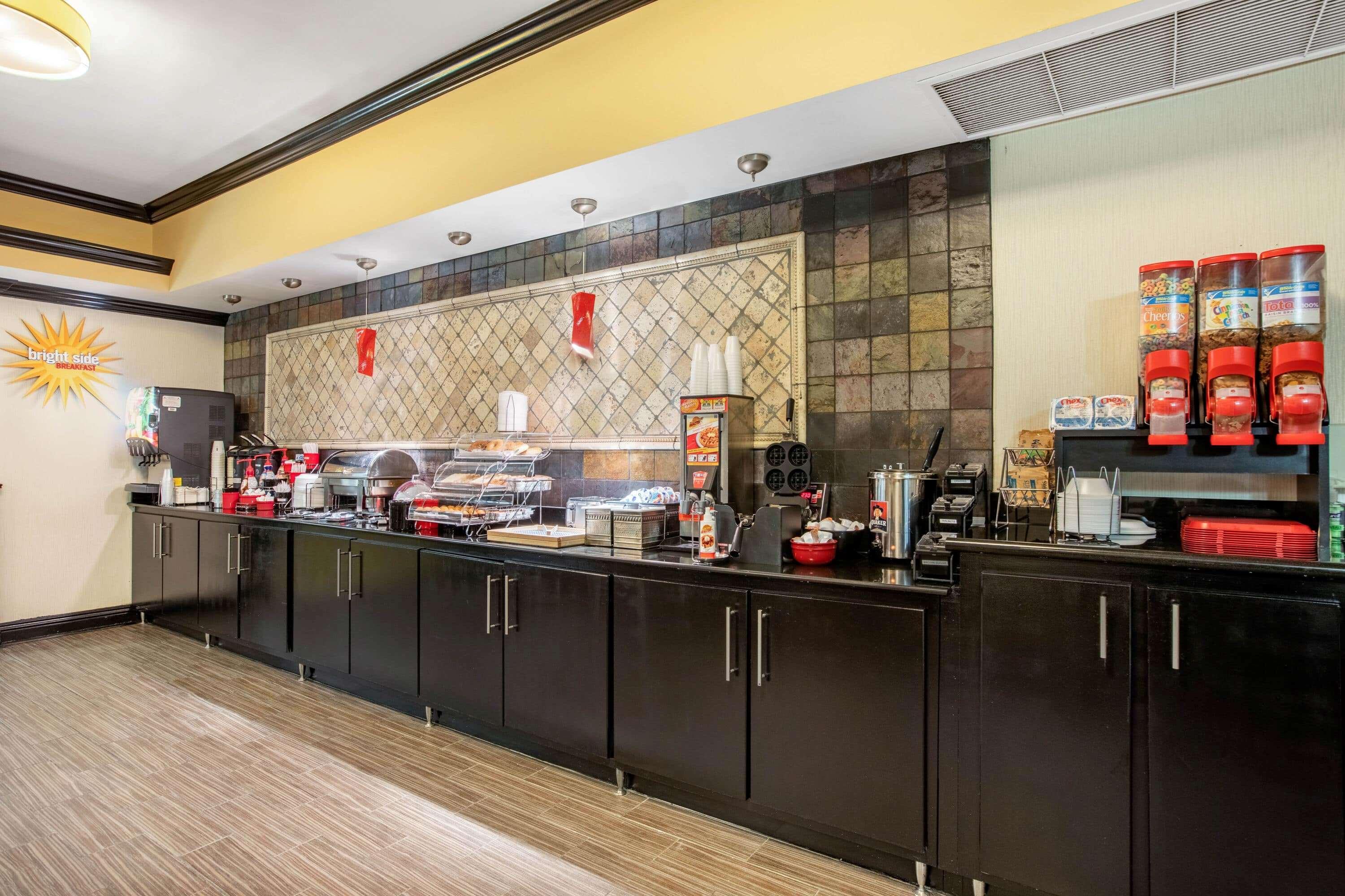 La Quinta By Wyndham Conway Hotel Bagian luar foto